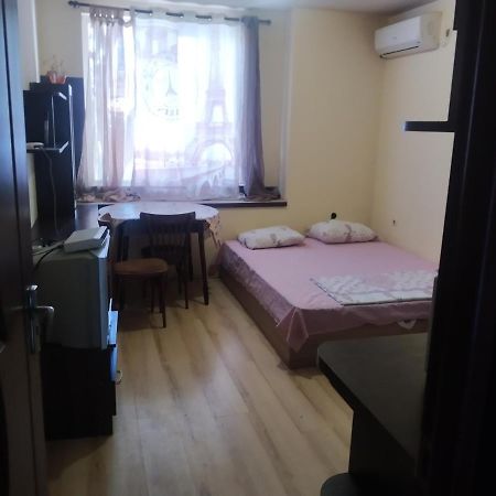Apartmen Xan Malamir Varna Exterior photo