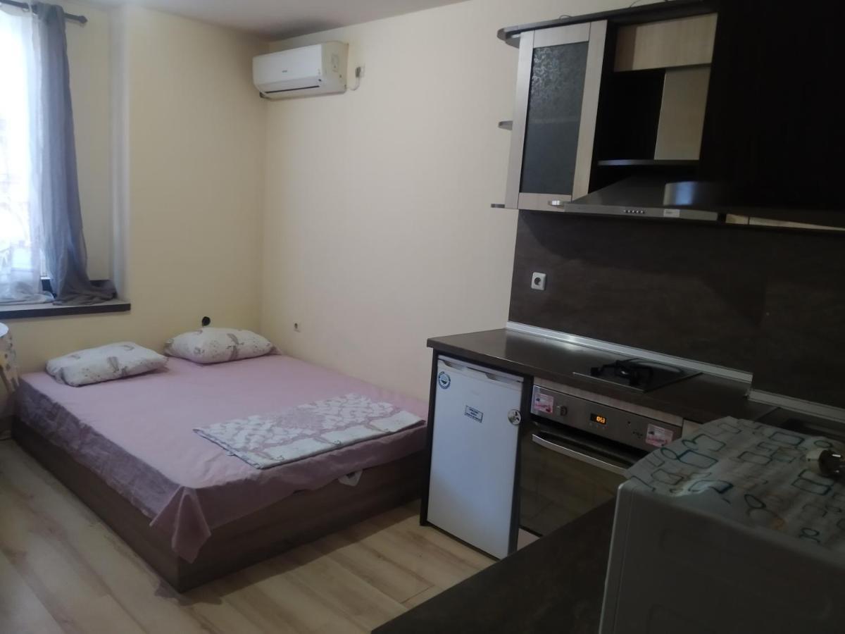 Apartmen Xan Malamir Varna Exterior photo